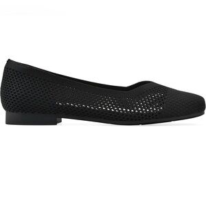 Cliffs by WHITE MOUNTAIN Black Mesh Loafers